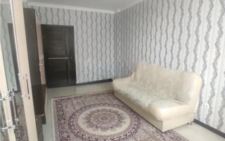 Продажа 1-комнатной квартиры, 37.8 м²