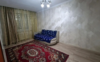 Продажа 1-комнатной квартиры, 38 м², пр. Абылай хана, дом  5/3 - Продажа  однокомнатных квартир в Астане без посредников с фото