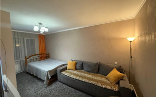 Продажа 3-комнатной квартиры, 63 м², мкр-н 9, дом  23 - Продажа квартир в Алматы
