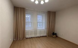 Продажа 1-комнатной квартиры, 38 м²