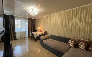 Продажа 3-комнатной квартиры, 63 м², ул. Сатыбалдина, дом  9 - Продажа  трехкомнатных квартир в Караганде