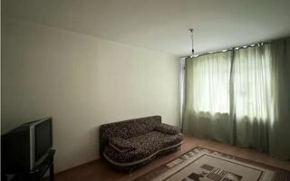 Продажа 1-комнатной квартиры, 40 м²