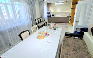 Продажа 5-комнатной квартиры, 160 м², мкр. Аксай-1а - Продажа квартир в Алматы