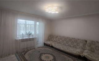 Продажа 4-комнатной квартиры, 82 м², мкр-н Голубые Пруды - Продажа  четырехкомнатных квартир в Караганде