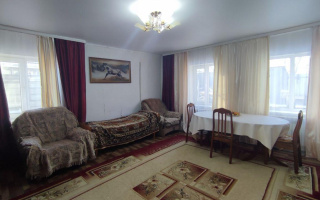 Продажа 4-комнатного дома, 71 м², пер. Мраморный - Продажа домов и коттеджей в Караганде