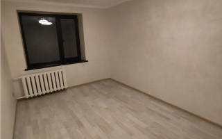 Продажа 3-комнатной квартиры, 38 м², ул. Курмангазы, дом  113 - Продажа квартир в Алматы