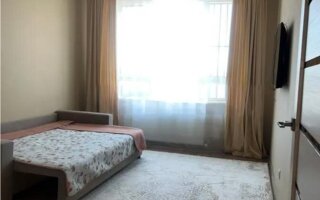 Продажа 1-комнатной квартиры, 37 м²