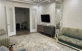 Продажа 4-комнатной квартиры, 140 м², пр. Кабанбай батыра, дом  7 - Продажа  четырехкомнатных квартир в Астане с фото