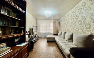 Продажа 2-комнатной квартиры, 43 м², ул. Ержанова, дом  37 - Продажа  двухкомнатных квартир в Караганде с фото