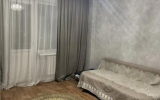 Продажа 1-комнатной квартиры, 35.6 м²