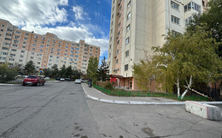 Аренда , мкр-н Самал, дом  4 - Продажа квартир в Казахстане