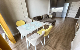 Продажа 2-комнатной квартиры, 65 м², ул. Алиханова, дом  37/4 - Продажа квартир в Караганде с фото