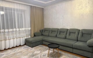Продажа 4-комнатной квартиры, 100.2 м²