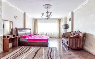 Аренда 1-комнатной квартиры посуточно, 50 м², ул. Достык, дом  5/1 - ул. Сауран - Аренда квартир посуточно в Астане с фото