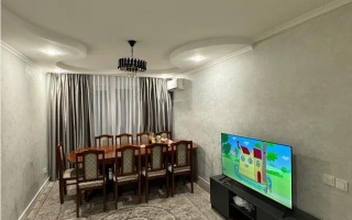 Продажа 3-комнатной квартиры, 60 м², мкр-н Аксай-2, дом  5 - Продажа  трехкомнатных квартир в Алматы