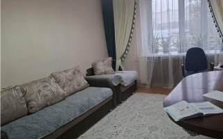 Продажа 4-комнатной квартиры, 77 м², ул. Сатыбалдина, дом  27 - Продажа  четырехкомнатных квартир в Караганде