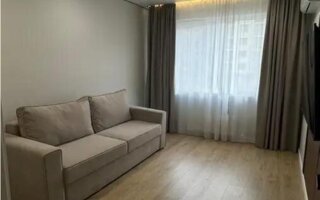 Продажа 2-комнатной квартиры, 63 м²