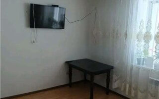 Продажа 2-комнатной квартиры, 49.6 м²