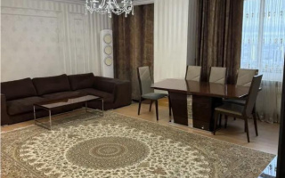 Продажа 4-комнатной квартиры, 150 м², пр. Кошкарбаева, дом  2 - Продажа квартир в Астане без посредников