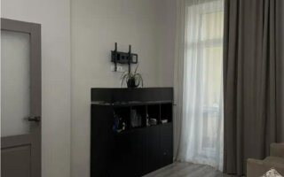 Продажа 1-комнатной квартиры, 39.8 м²