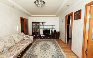 Продажа 3-комнатной квартиры, 60 м², 23-й мкр., дом  11 - Продажа  трехкомнатных квартир в Караганде с фото