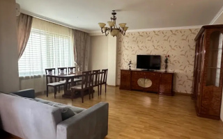 Аренда 2-комнатной квартиры, 75 м², ул. Ходжанова, дом  76 - пр. Аль-Фараби - Аренда квартир помесячно в Казахстане