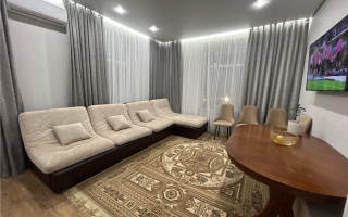 Продажа 3-комнатной квартиры, 87 м², ул. Букетова - Продажа квартир в Караганде