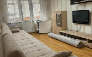 Продажа 3-комнатной квартиры, 58 м², 6 мкр., дом  43 - Продажа квартир в Казахстане