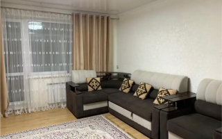 Продажа 3-комнатной квартиры, 65 м², ул. Карла Маркса, дом  3 - Продажа  трехкомнатных квартир в Караганде без посредников с фото