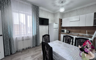 Продажа 2-комнатной квартиры, 57 м², ул. Университетская - Продажа действующего бизнеса в Усть-Каменогорске