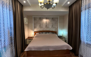 Продажа 4-комнатной квартиры, 97 м², ул. Желтоксан - Продажа квартир в Алматы