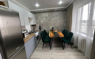 Продажа 4-комнатной квартиры, 80 м², мкр-н Орбита-1 - Продажа  четырехкомнатных квартир в Караганде