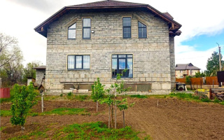 Продажа 6-комнатного дома, 487 м², ул. Лесная - Продажа домов, коттеджей в Караганде с фото