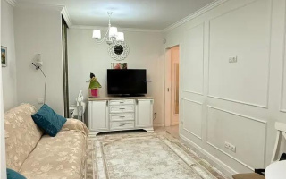 Продажа 2-комнатной квартиры, 43 м², 8 мкр., дом  9 - Продажа квартир в Алматы