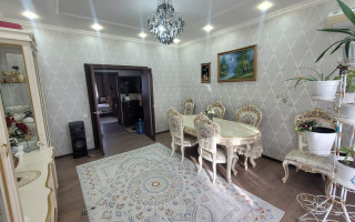 Продажа 3-комнатной квартиры, 82 м², ул. Абая - Продажа  трехкомнатных квартир в Караганде с фото