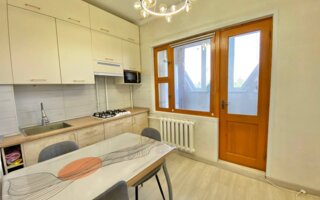 Продажа 3-комнатной квартиры, 72 м²