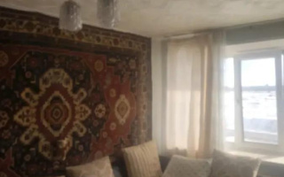 Продажа 4-комнатной квартиры, 53 м², мкр-н 21, дом  8 - Продажа  четырехкомнатных квартир в Караганде