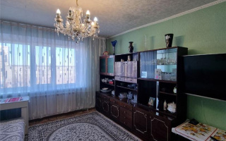 Продажа 4-комнатной квартиры, 78 м², пр. Назарбаева, дом  51 - Продажа  четырехкомнатных квартир в Караганде