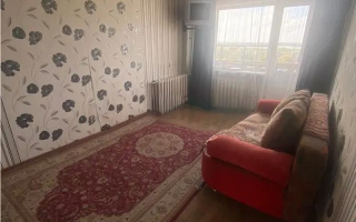 Продажа 1-комнатной квартиры, 32 м², мкр-н 18, дом  13 - Продажа  однокомнатных квартир в Караганде без посредников с фото