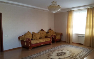 Продажа 5-комнатной квартиры, 155 м², ул. Иманбаевой, дом  5 - Продажа квартир в Астане