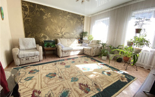 Продажа 4-комнатного дома, 76 м², ул. Медицинская - Продажа домов и коттеджей в Караганде