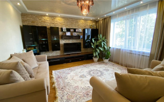 Продажа 3-комнатной квартиры, 62 м², мкр-н Голубые Пруды - Продажа  трехкомнатных квартир в Караганде с фото