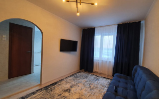 Аренда 1-комнатной квартиры посуточно, 32 м², ул. Казахстан, дом  82/1 - Аренда жилой и коммерческой недвижимости в Усть-Каменогорске
