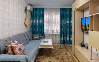 Продажа 4-комнатной квартиры, 61 м²