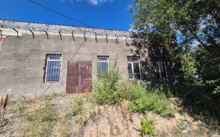 Продажа , 330 м², ул. Амангельды - Продажа баз, складов и промышленной недвижимости в Темиртау