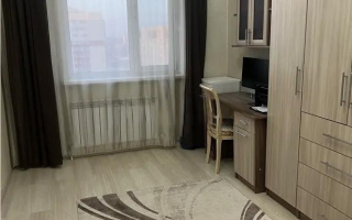 Продажа 4-комнатной квартиры, 100 м², пр. Кошкарбаева, дом  45 - Продажа  четырехкомнатных квартир в Астане без посредников