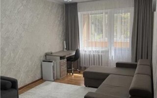 Продажа 1-комнатной квартиры, 33 м²