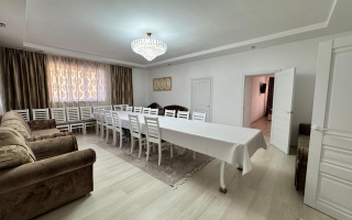 Продажа 6-комнатного дома, 343 м², ул. Карибжанова - Продажа домов, коттеджей в Караганде с фото