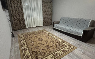 Аренда 2-комнатной квартиры посуточно, 52 м², Назарбаева, дом  204 - Продажа и аренда недвижимости в Павлодаре