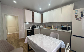 Продажа 4-комнатной квартиры, 107 м² - Аренда баз, складов и промышленной недвижимости в Карагандинской области